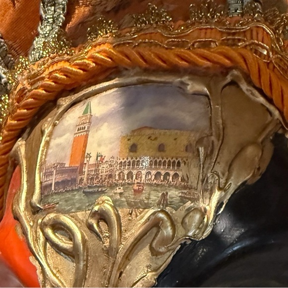 Masquerade Mardi grass Vintage Mask - Picture 4 of 6